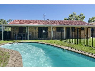 15 Thompson Crescent, Tewantin