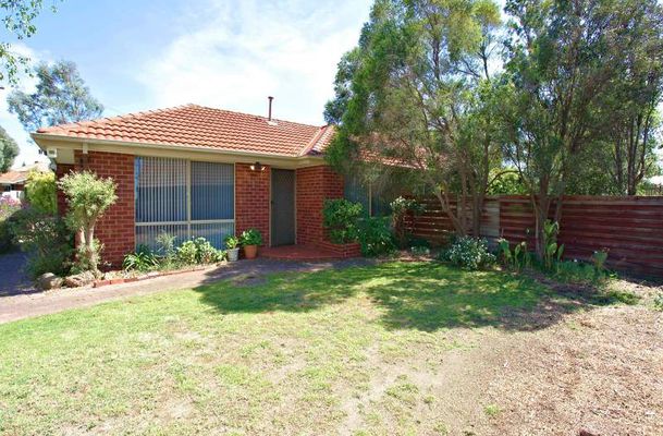 2 Axminister Drive, Craigieburn