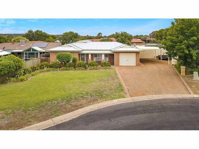 4 Lesley Place, Dubbo