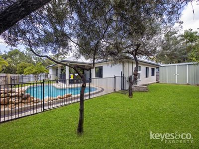 60 Crestbrook Drive, Mount Louisa