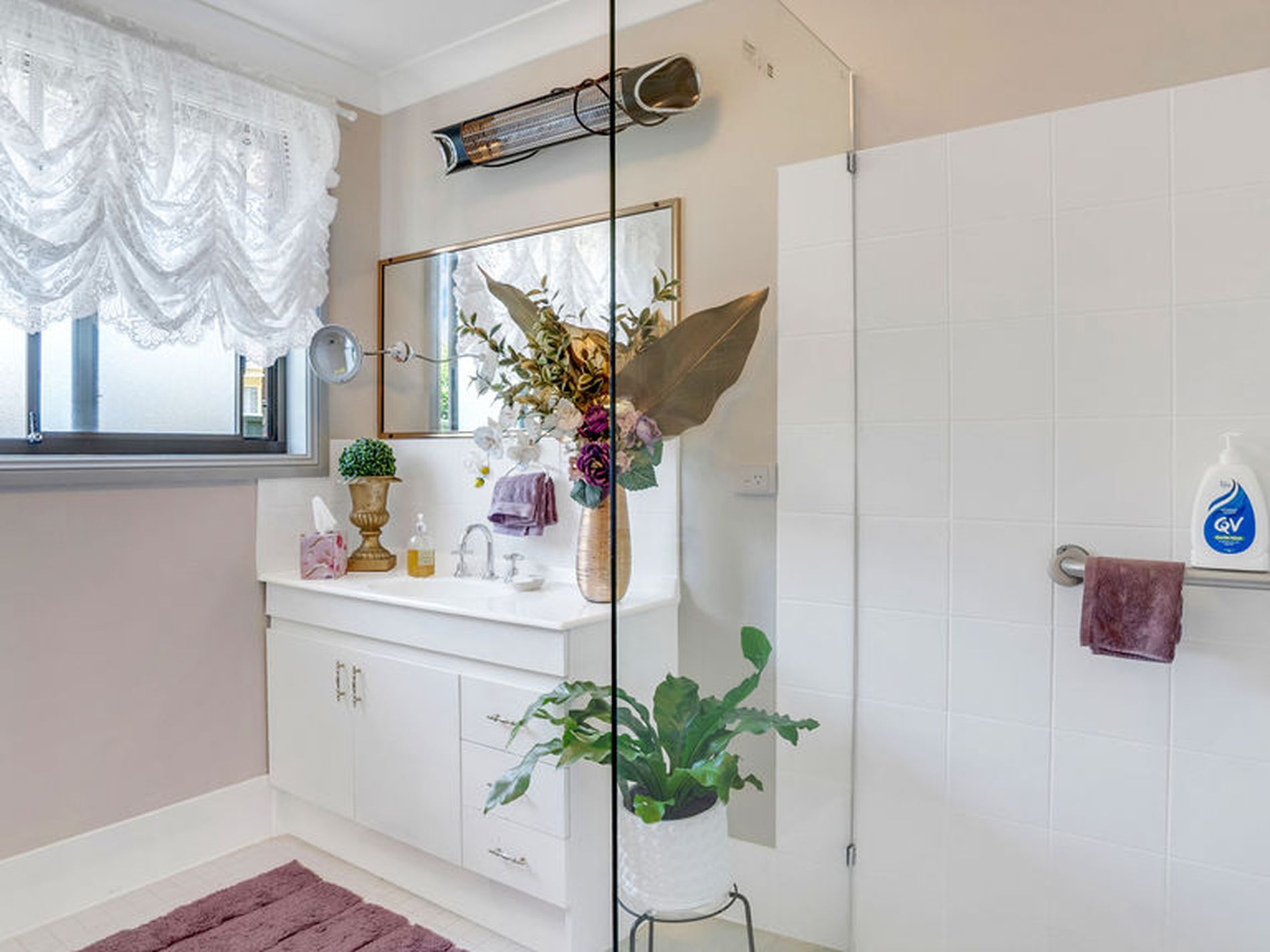 2 / 19 Rebecca Jane Close, Tuncurry