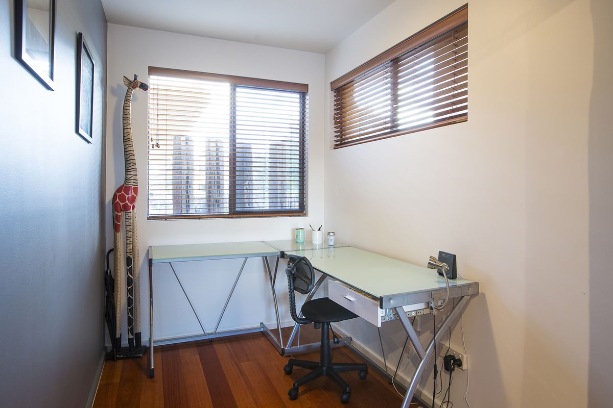 2 / 3 BARBET PLACE, Burleigh Waters