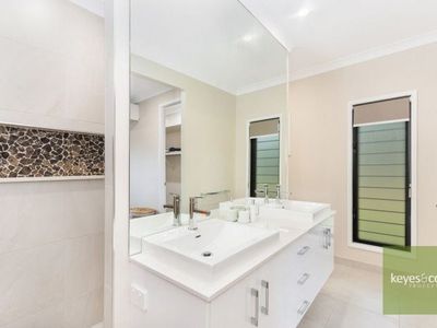 2-6 Renwick Court, Alligator Creek