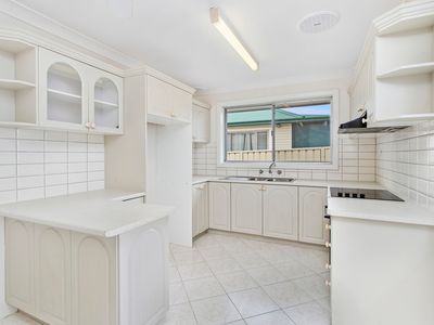 1 / 41 Parkes Street, Oak Flats
