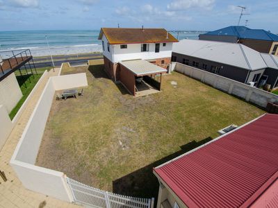 1 Sea Parade, Port Macdonnell