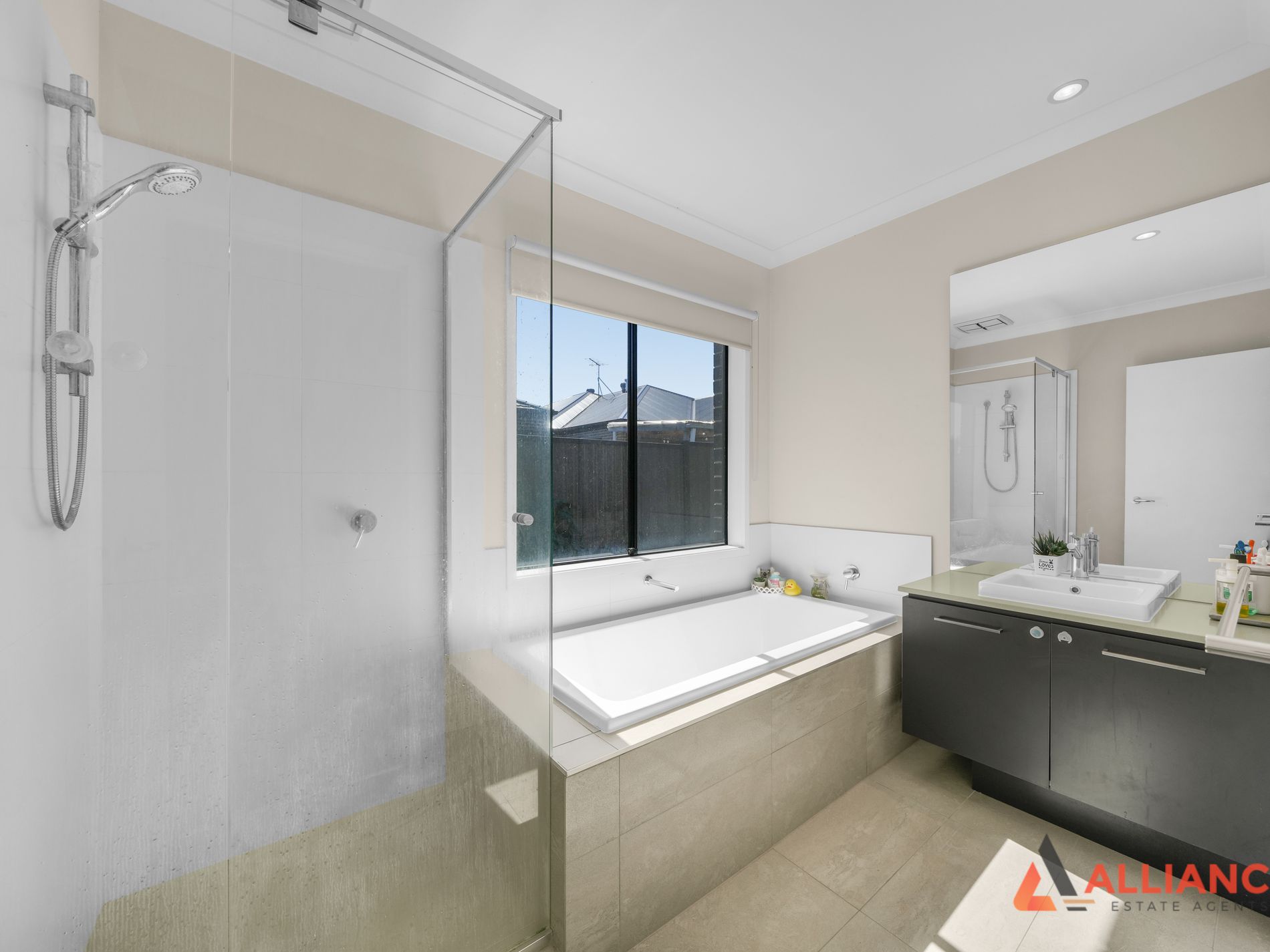 9 Cudgerie Close, Craigieburn