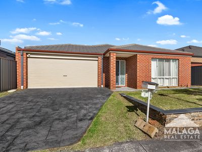 8 Upton Circle, Derrimut