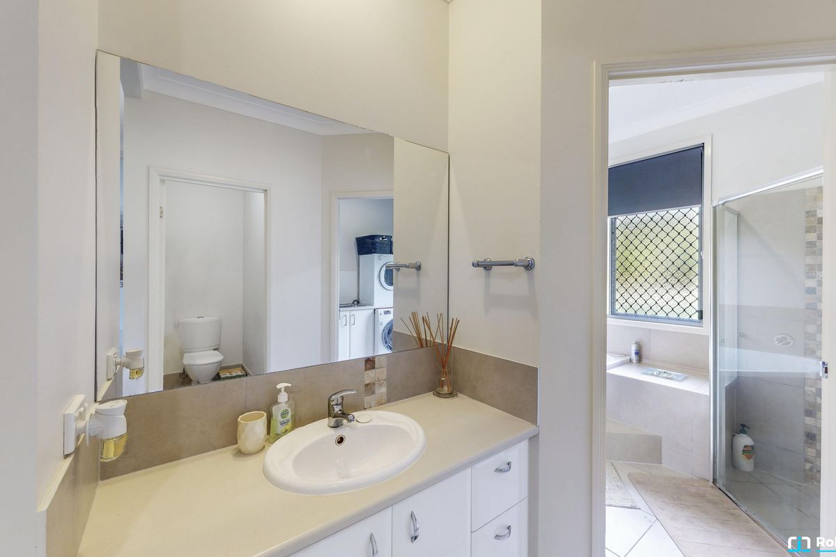 73 Edington Drive, Cooroibah