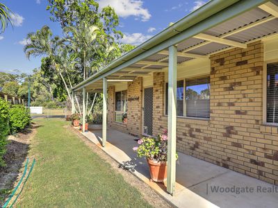 1 Seventh Avenue, Woodgate