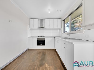 12 Bellbridge Drive, Hoppers Crossing