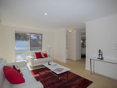 2/47 Ramsdale Street, Doubleview