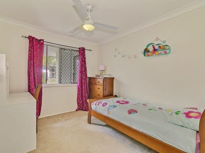 14 Karoonda Crescent, Rochedale South