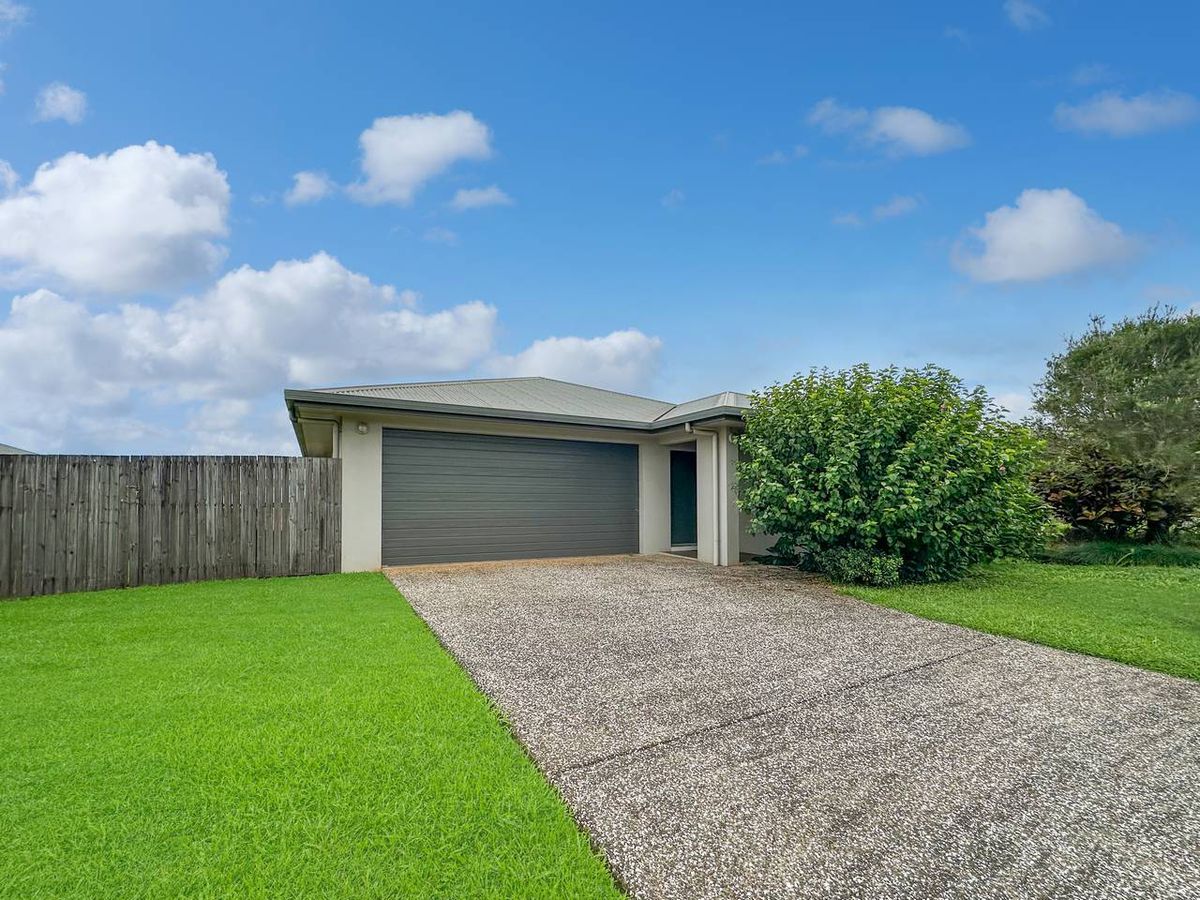 11 Rosenberg St, Atherton