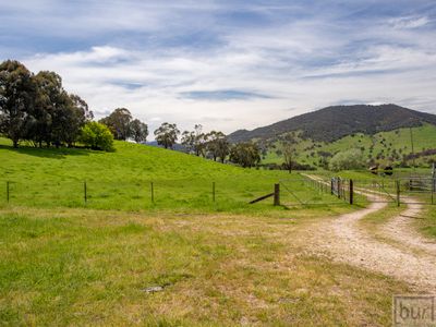 275 Soldier Settlers Road, Tallangatta Valley