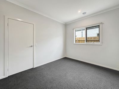 6 Crowlands CIRCUIT, Eynesbury