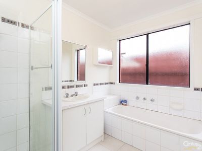 8 Niagara Court, Hampton Park