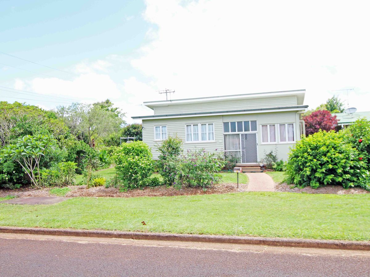27 LODER STREET, Atherton