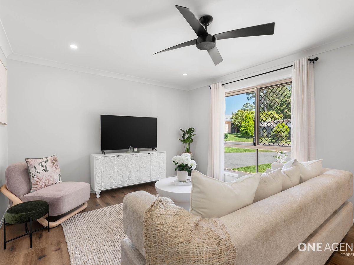 9 Paton Crescent, Forest Lake