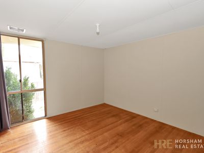 18 Jones Street, Horsham