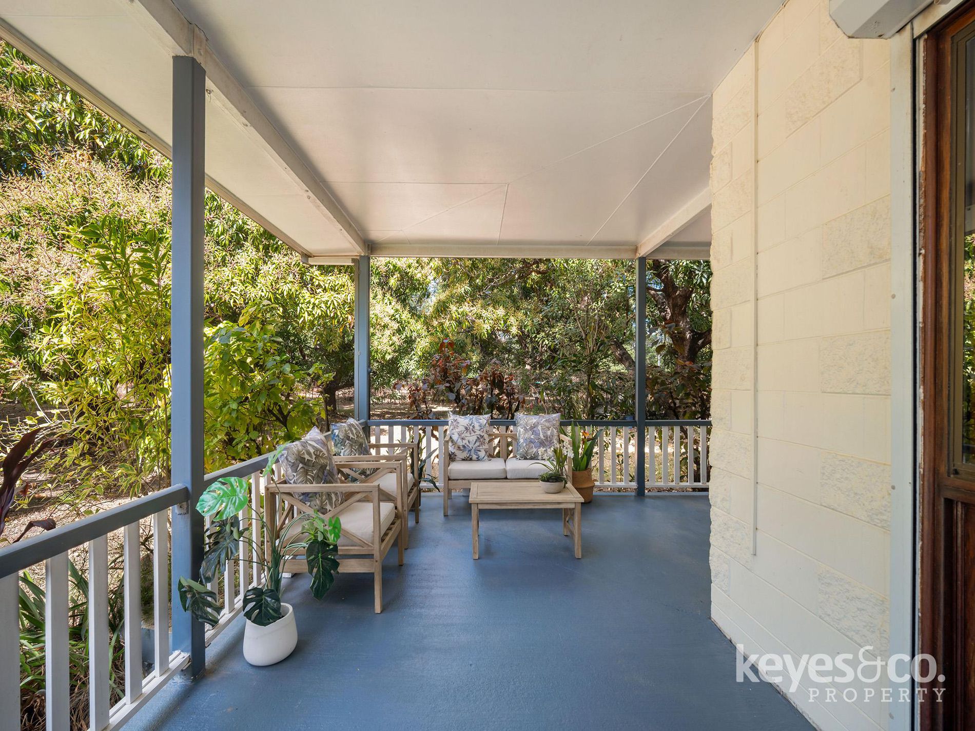 24 Alligator Creek Road, Alligator Creek