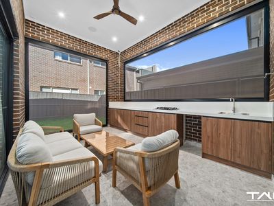 5 Treefern Street, Melonba