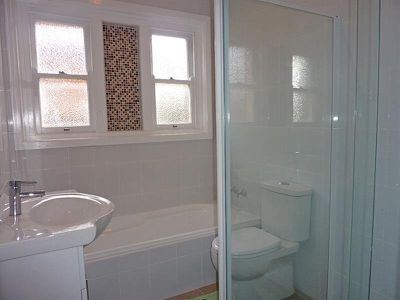 18 Balfour Rd, Narwee