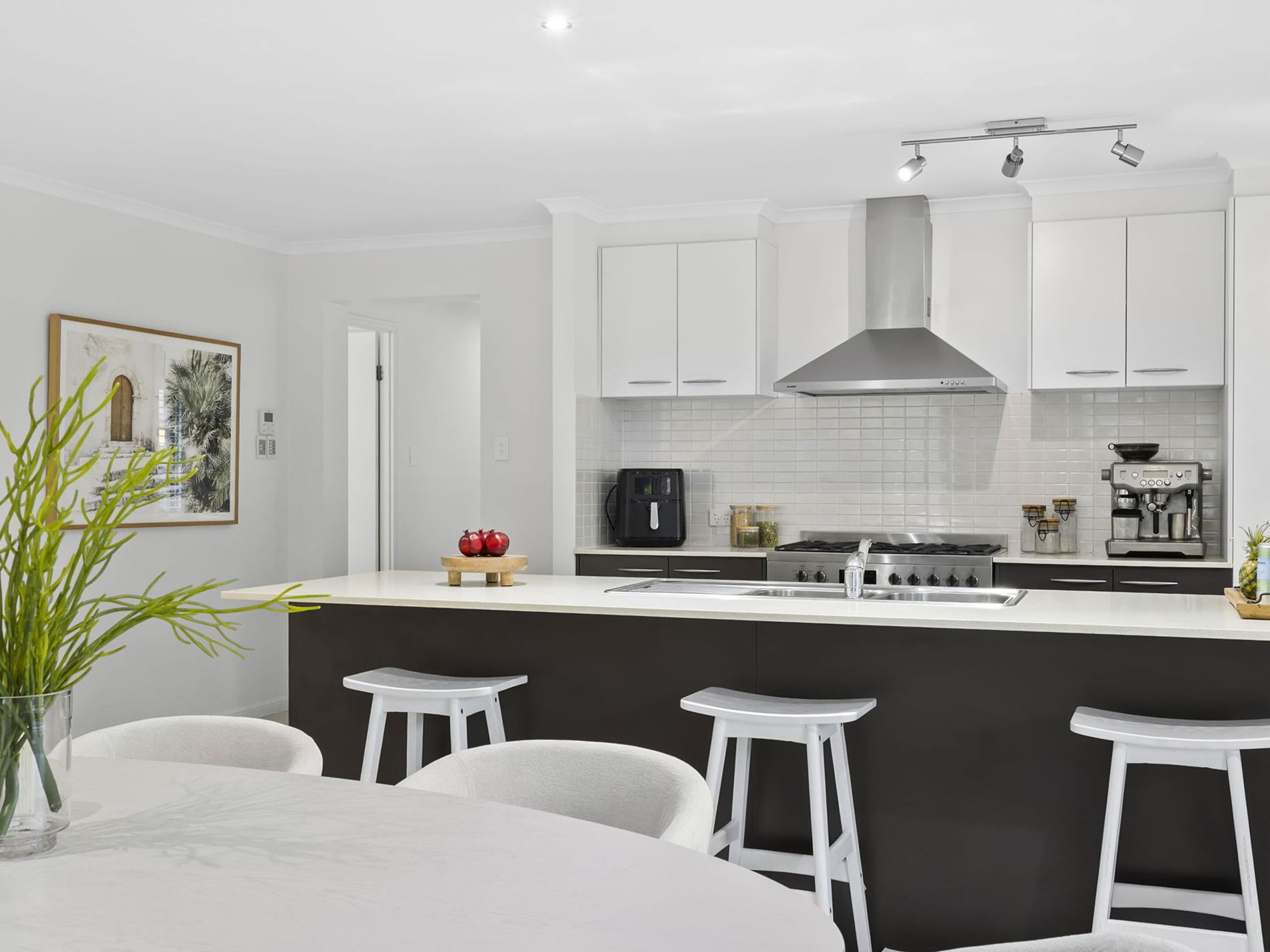 9 Feathertail Place, Wakerley