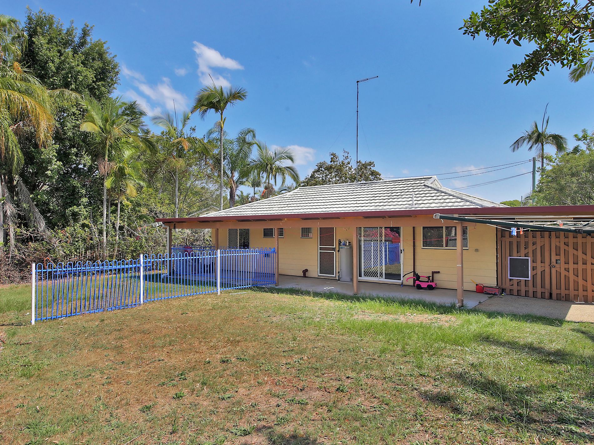 52 Royena Court, Crestmead