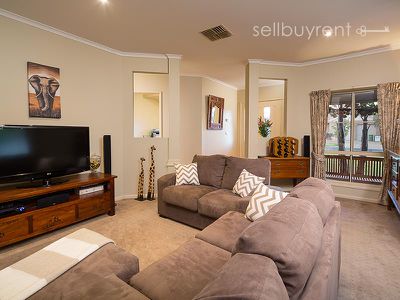 1 AVONDALE DRIVE, Wodonga