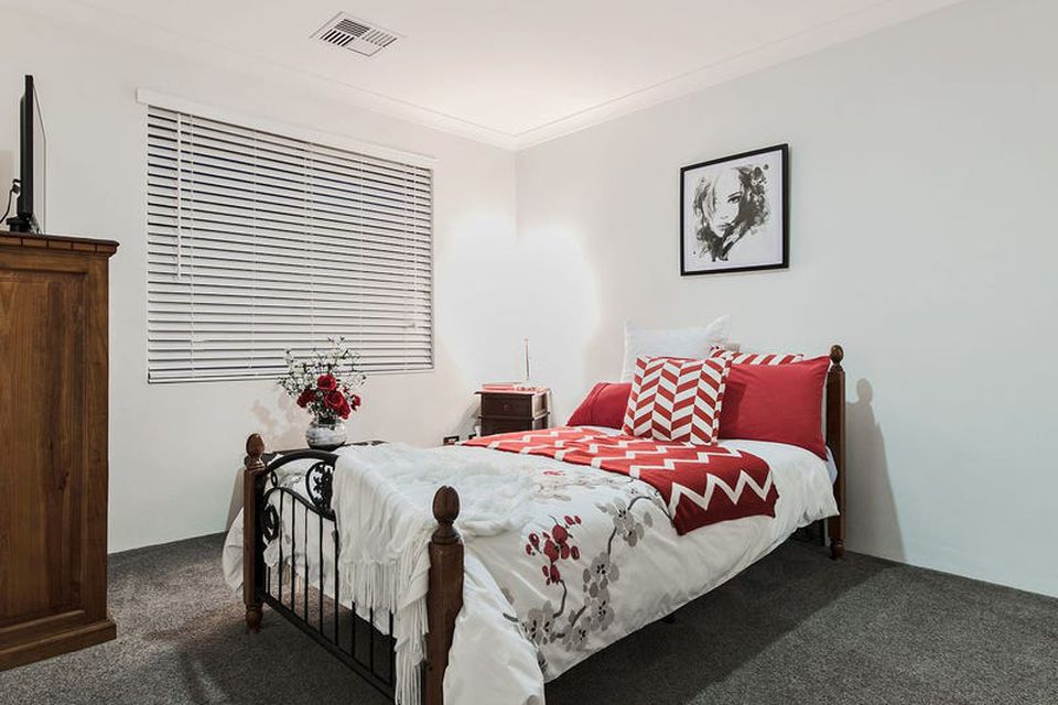 19 Icelandic Meander , Baldivis