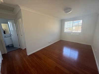 5 Signals Lane, Bardia