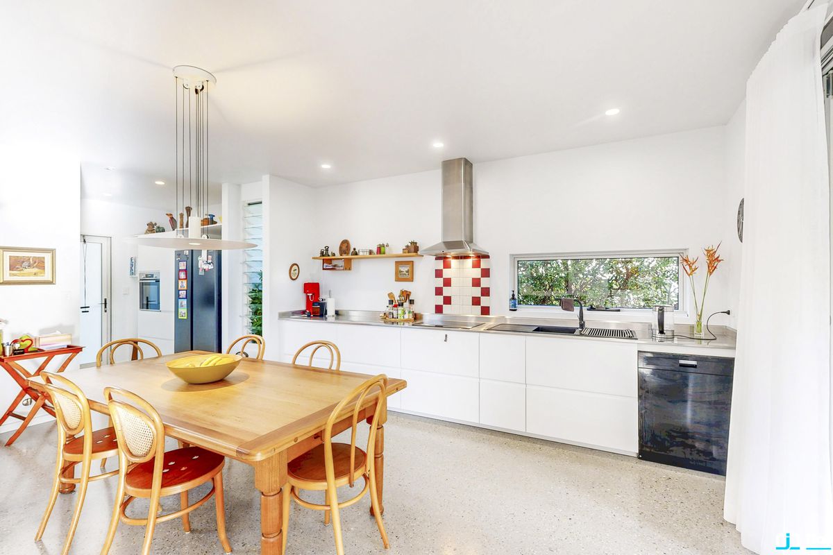 62 Moorindil Street, Tewantin