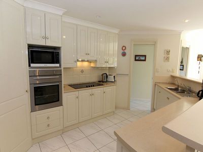 7 Glenn Place, Forster