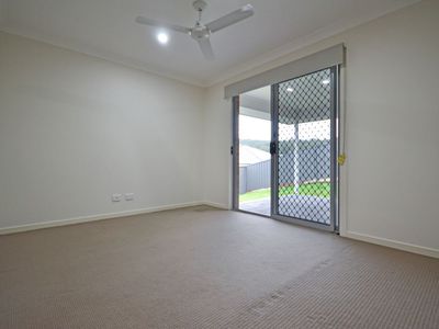 3 Yarborough Road, Cameron Park