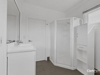 18 Wirraway Street, Strathpine