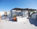9 / 10 Marina Walk, Alexandra Headland