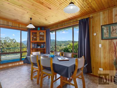 14 Goughs Crescent, Goughs Bay