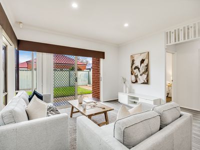 6 Heard Avenue, Mawson Lakes