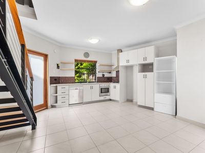 4 / 435 Charles Street, North Perth