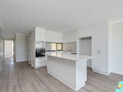 3 / 6 Merion Court, Yanchep