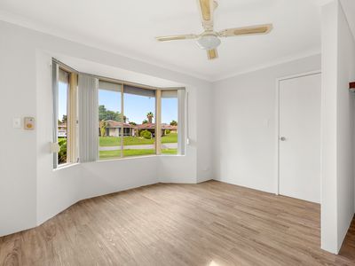 5 LISBON PLACE, Warnbro