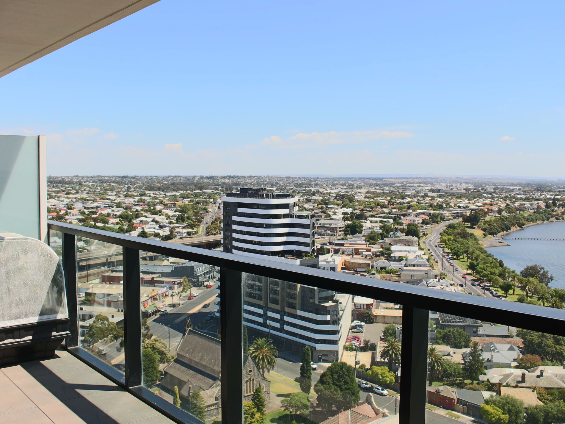 1803 / 18 Cavendish Street, Geelong