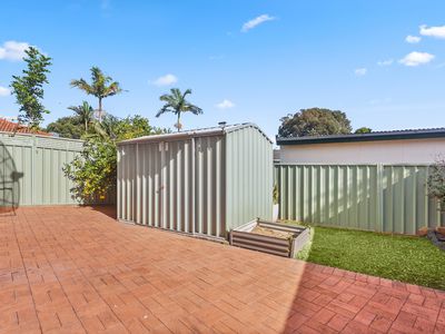 42 Tarra Crescent, Oak Flats