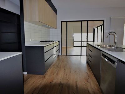 38 Saint Andrews Drive, Worrolong