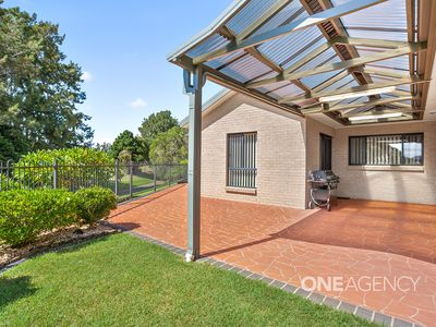 12 Longley Grove, Kanahooka