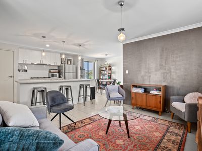 2 PENDRAGON LANE, Baldivis