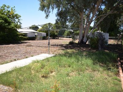 76 Cassowary Street, Longreach