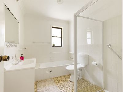 1 / 18 Augusta Place, Mollymook