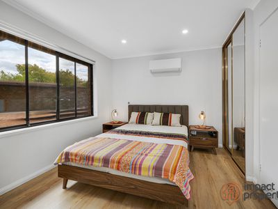 11 / 6 Beazley Crescent, Calwell