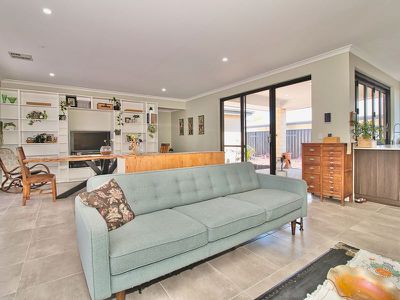 79 Enkindle Loop , Baldivis